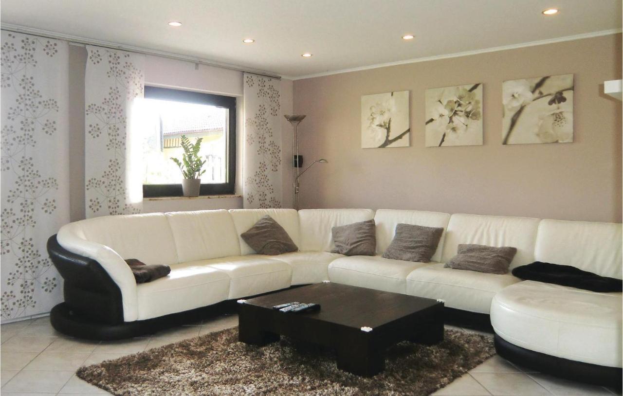 Amazing Apartment In Karlshausen With Kitchen 外观 照片