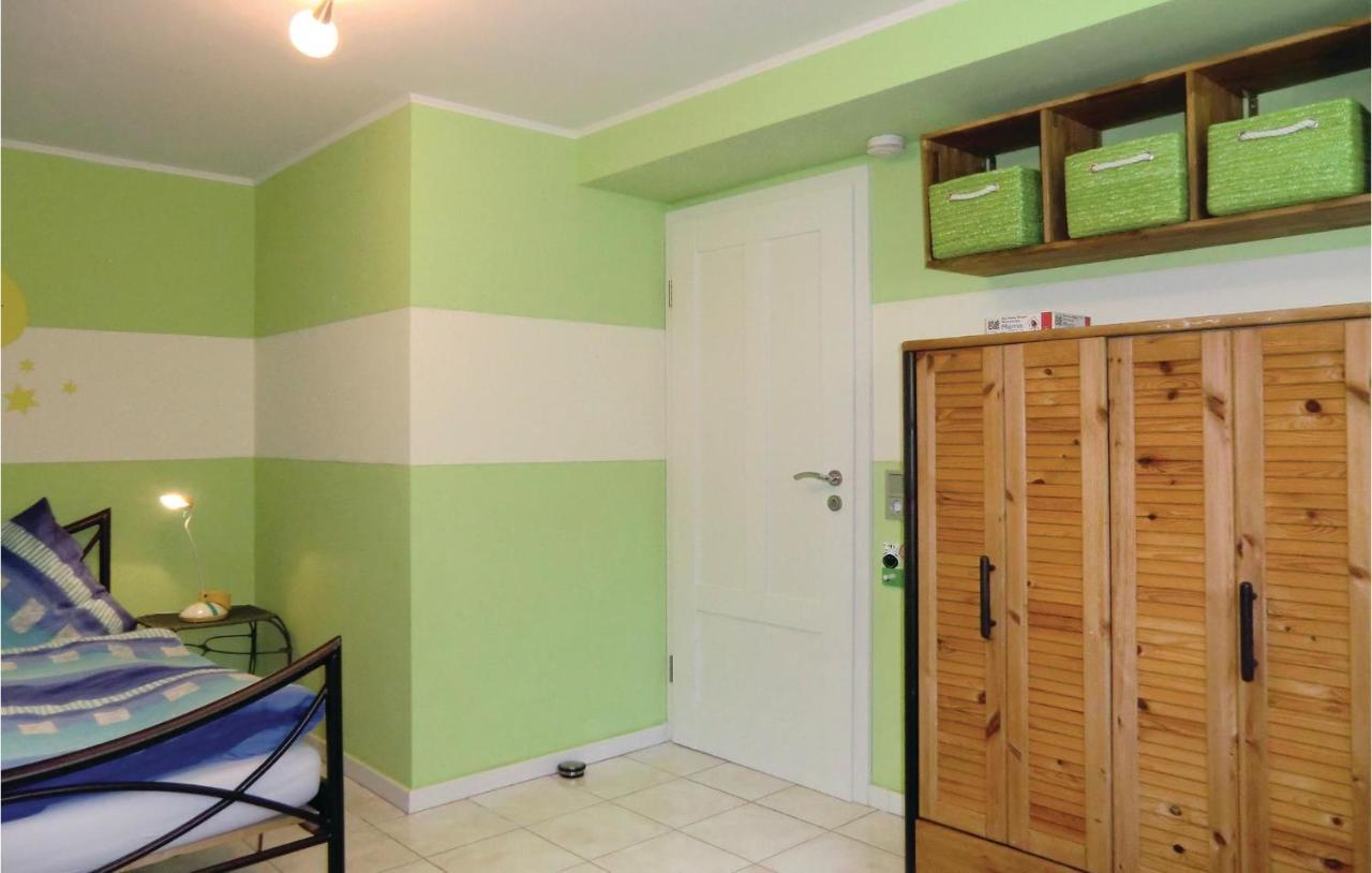 Amazing Apartment In Karlshausen With Kitchen 外观 照片